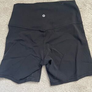 Lululemon Align 6” High Rise size 8